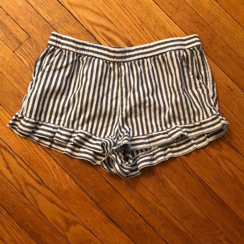 Striped lounge shorts
